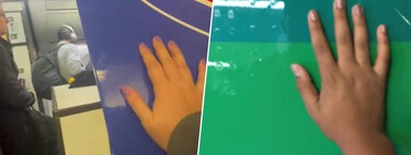 Miles de pasajeros jamás suben a un avión sin tocarlo antes. La psicología tiene una explicación muy clara para este extraño ritual 