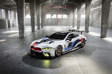 Estés listo o no, aquí llegan los 500 CV del BMW M8 GTE, el deportivo más radical de BMW