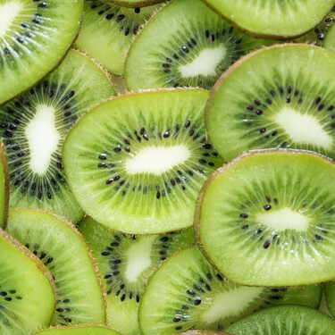 Por primera vez en la historia, Europa reconoce que una fruta tiene propiedades saludables: el kiwi ayuda a hacer caca