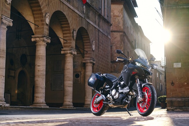 Ducati Multistrada V2 2022 003