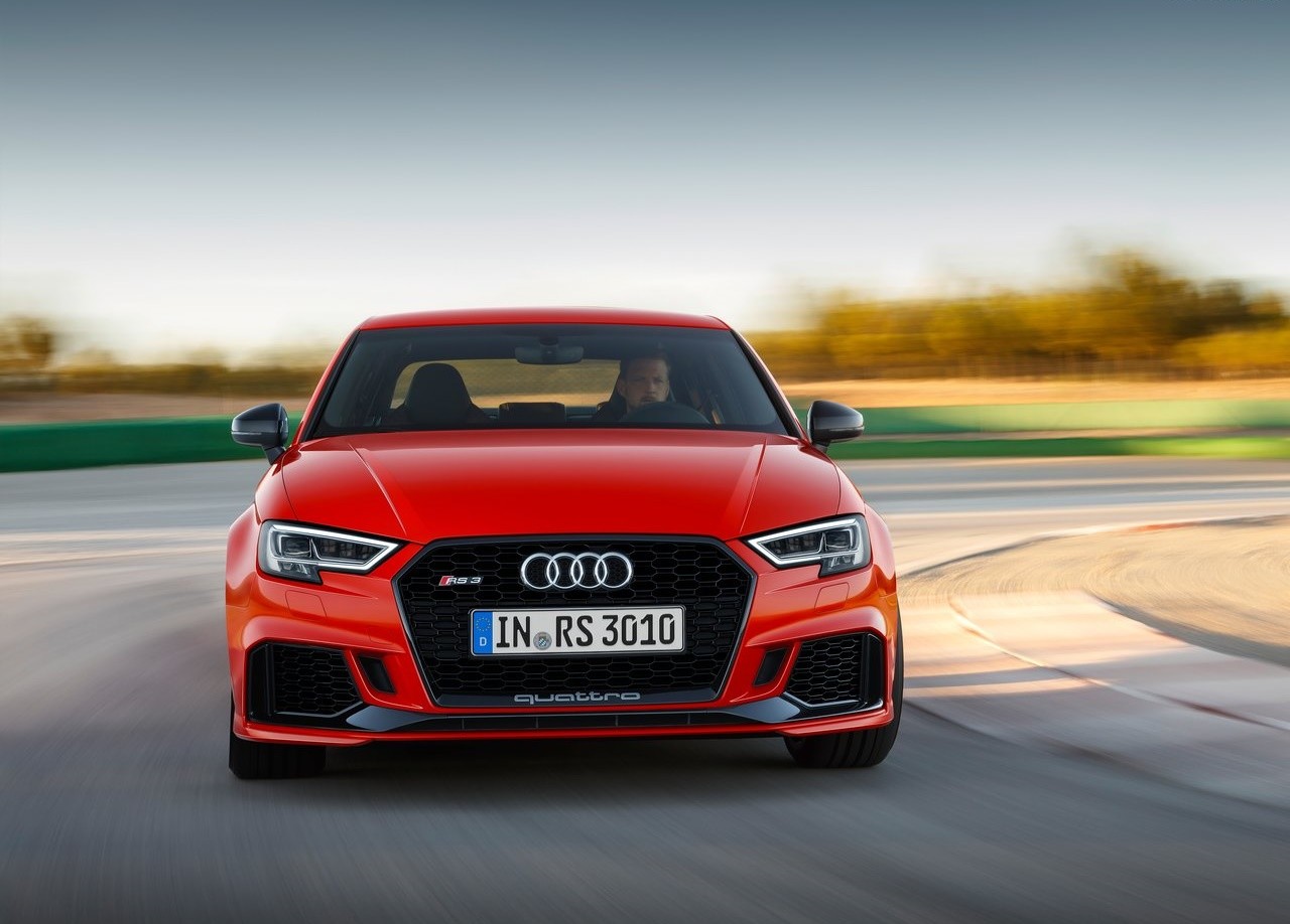 Audi RS3 Sedán, una bestia de 400 hp disfrazada de compacto