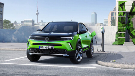 Opel sólo fabricará coches eléctricos: sus motores diésel y gasolina tienen 2028 como fecha límite