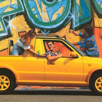 Genial, absurdo y muy amarillo. El truco noventero de Skoda que hoy es un tesoro imposible de encontrar