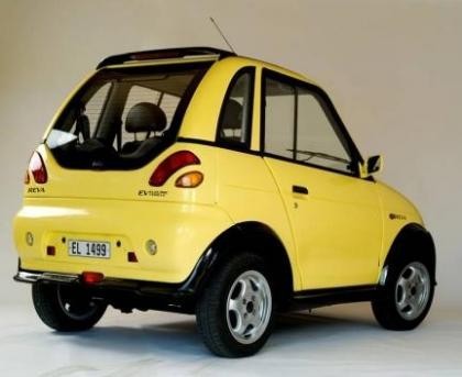 Reva, el primer coche eléctrico en ponerse a la venta