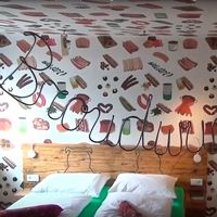 Conoce el hotel temático dedicado a las salchichas en Alemania 
