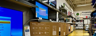 Carrefour deja a precio de outlet esta Smart TV Samsung de 55 pulgadas con panel QLED: buena, grande y casi a mitad de precio