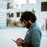 Expertos lanzan alerta sobre Telcel, AT&T, Movistar y Bait: si usaron tus datos biométricos para validar tu identidad, deben eliminarlos 