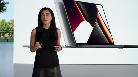 340 euros de diferencia son los que justifican (o no) el MacBook Pro de 14 pulgadas vs el MacBook Pro de 13 pulgadas