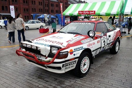 Historia de Toyota (3): el paso por la competición