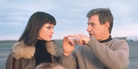 John McTiernan sigue adelante con 'Shrapnel'