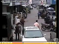 Justicia china para el ladrón motorista