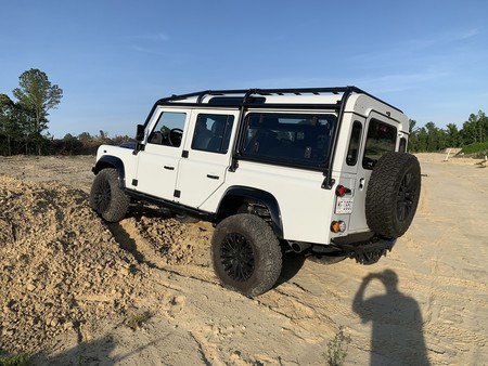 Land Rover Defender Old Fuji White By Osprey 17
