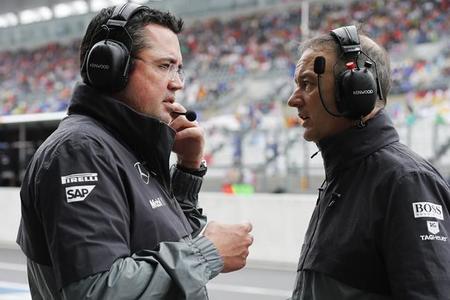 Eric Boullier sobre ver a Fernando Alonso en McLaren: "aún no hemos tomado una decisión"