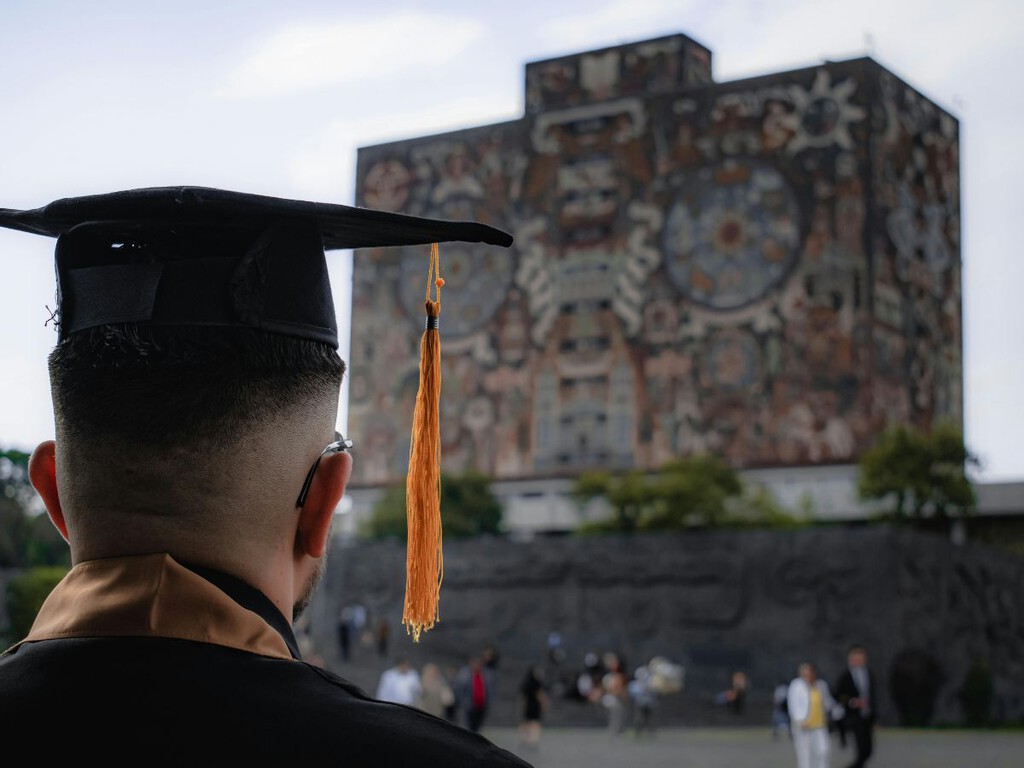 México propone eliminar las tesis y el examen para titularse: buscan quitar filtros que generan ansiedad . Noticias en tiempo real