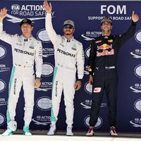 Hamilton como en casa: bate a Rosberg en la lucha por la pole position 