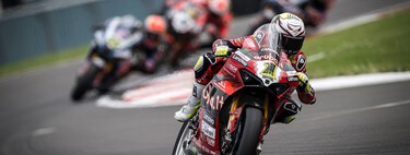 Caparon la Ducati de Álvaro Bautista para dar emoción al mundial de Superbikes, pero las carreras son ahora todavía más aburridas