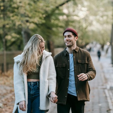 Salir solos una vez a la semana: la clave para que la relación de pareja no se resienta después de tener hijos