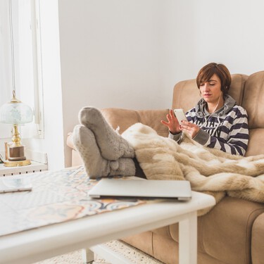 Celia, madre de 8 hijos, sobre cómo ahorrar en casa: “Nada de estar en manga corta en el salón en invierno, mejor llevar sudadera que poner la calefacción”