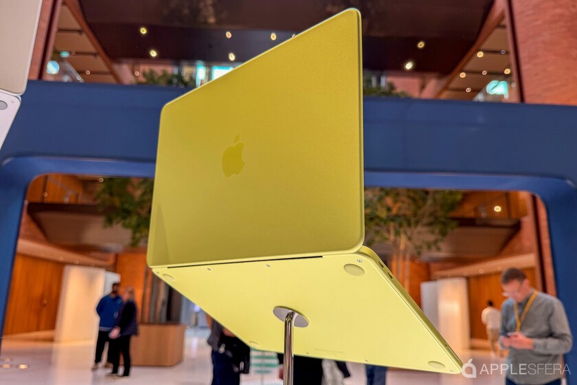 MacBook Neo: sin teclado retroiluminado y otras renuncias que hace para ser el portátil más barato de Apple