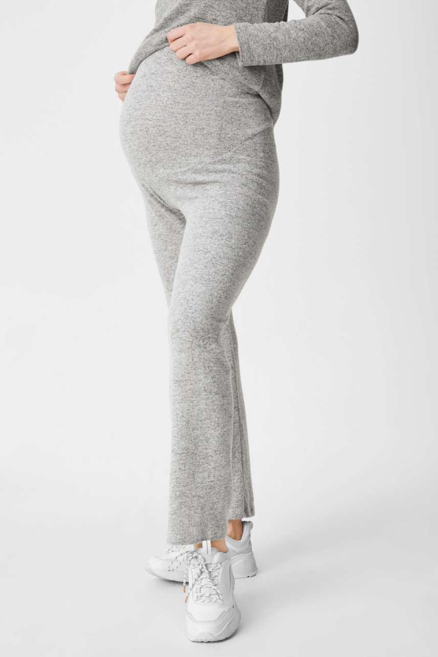 Pantalón de punto gris