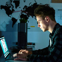 Funciones que Gmail implementó hace una década se pueden usar para entrenar a la IA, pero sólo si mantienes activada una opción de Google