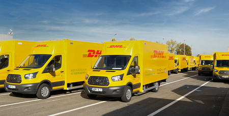 DHL se apunta al hidrógeno: incorporará cien furgonetas de reparto con pila de combustible a partir de 2020