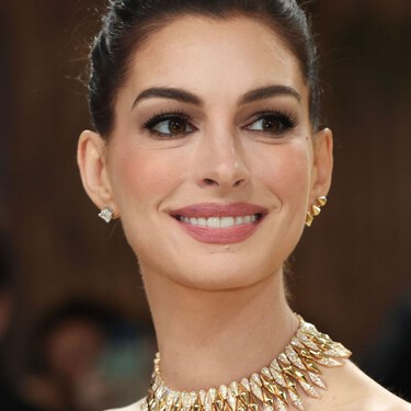 Los mejores maquillajes de la Gala del MET 2026: pieles luminosas, tonos naturales, labios intensos, coloretes que no tienen fin...