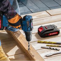 La oferta del día en la sección de bricolaje es este taladro super rebajado en Amazon y con set de brocas de regalo
 