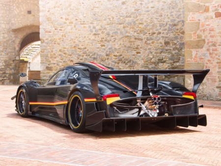 Pagani Zonda Revolucion 3