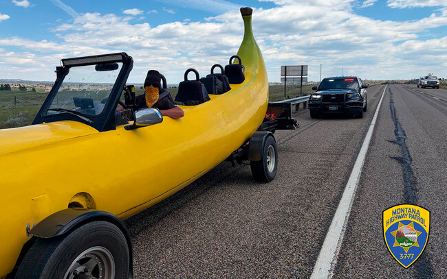 Coche Platano Gigante Detenido Multa