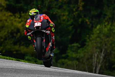 Savadori Aprilia Motogp 2022