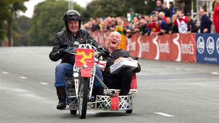 Un side-car hecho de Meccano a la conquista del Tourist Trophy