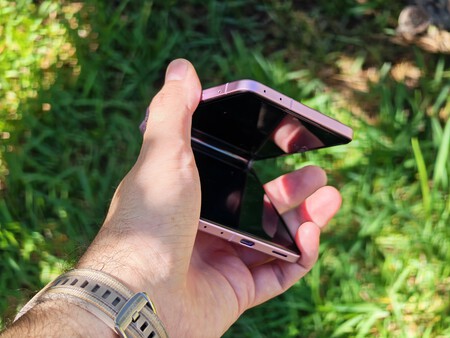 Samsung Galaxy Z Flip8 | Imagen: Xataka