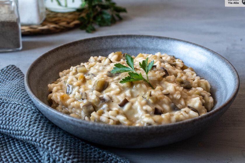 Risotto de berenjena, receta de cocina fácil, sencilla y deliciosa