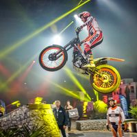 Toni Bou hace historia ganando el X-Trial de Niza: ya es 21 veces Campeón del Mundo de Trial 