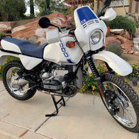 ¡A subasta! Esta BMW R100 GS de 1988 restaurada y con motor boxer ya va por más de 10.000 euros