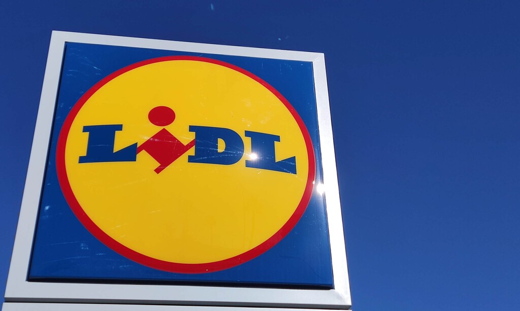 Este viernes llega a Lidl el foco LED barato para iluminar la terraza, jardín o balcón