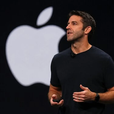 John Ternus Apple