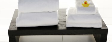La técnica secreta que usan en los hoteles para lavar toallas blancas y dejarlas brillantes: así puedes hacerlo en casa 