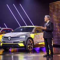 Renault planea recortar otros 2.000 empleos en Francia: adiós ingenieros, hola expertos en química de baterías