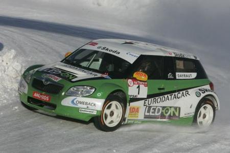 Jean-Philipe Dayraut domina y buen debut del Dacia