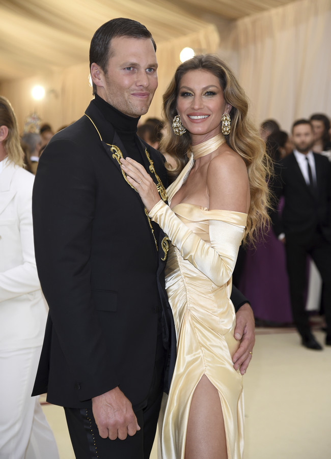 Parejas Gala Met 2018 9