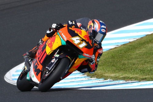 Brad Binder plasma el dominio de KTM en Australia y complica el título para Álex Márquez