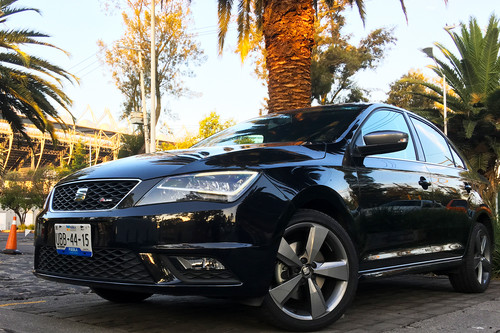 SEAT Toledo FR-Line 1.0 TSI, a prueba: Un veterano que llega con armas nuevas a dar batalla