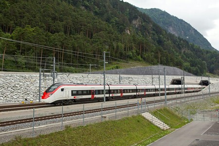 Swiss Stories Neat