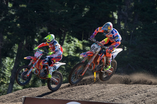 Duelo en KTM: Herlings se impone a Cairoli en el MXGP de Argentina y Jonass sigue ganando en MX2