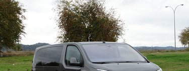 Probamos el Toyota PROACE VERSO 2017, la renovación del concepto gran monovolumen