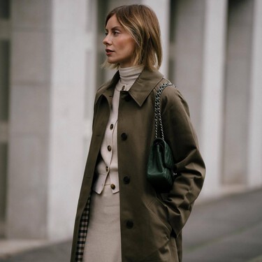 Parfois vende un bolso bandolera que parece de Chanel a precio de bazar: color azabache y súper elegante