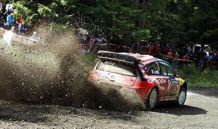 Sébastien Loeb está que se sale en Finlandia