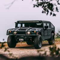 Lo último de Mil-Spec es este brutal Hummer H1 de 1996, completamente restaurado y hecho a medida